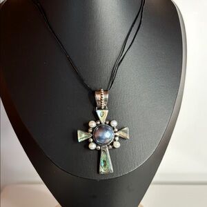 South Sun Sterling Abalone Shell Cross Necklace NWT